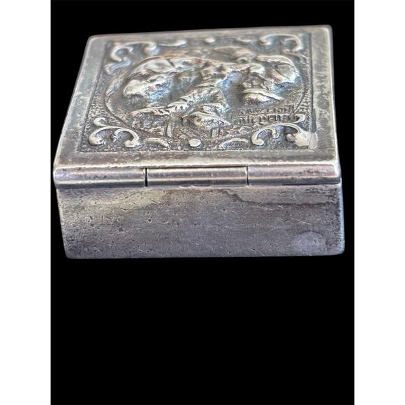 Vtg Sterling Silver Dutch Repoussé Snuff Pull Box 925 13.0g - Picture 4 of 12